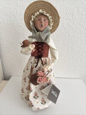 Byers Choice 2010 Colonial Williamsburg Spring Woman with Bird Bottle Figurine